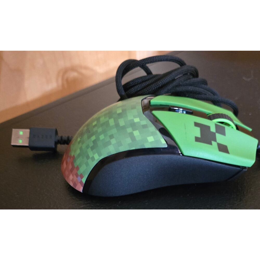 Minecraft Razer Cobra Wired Mouse (untested) - Picture 3 of 4